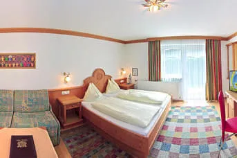 Zimmer Bild 6
