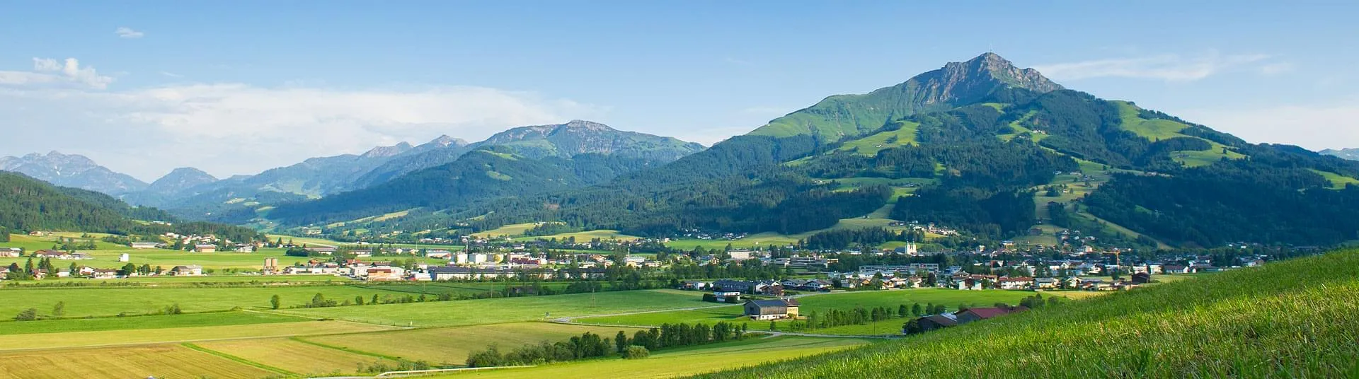 St. Johann in Tirol mit Blick auf das Kitzbühler Horn